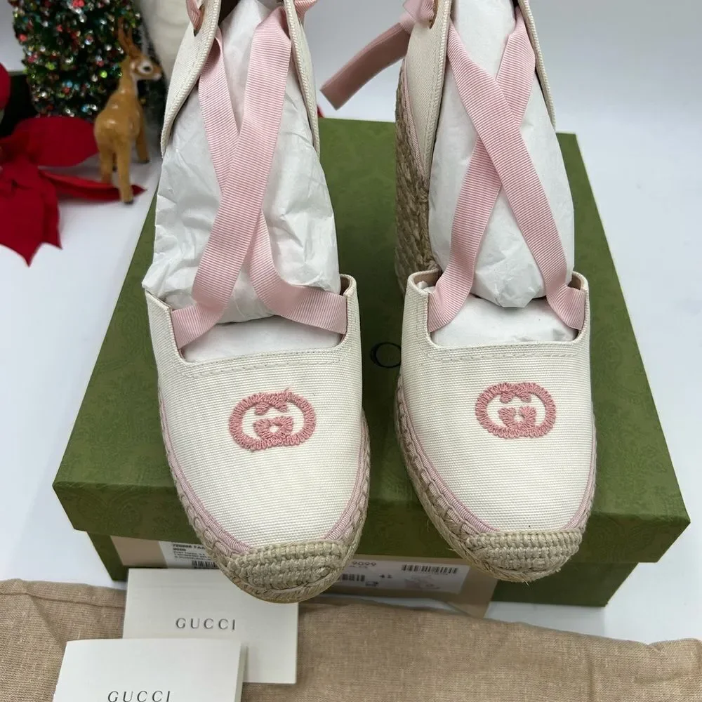 Gucci absolutely new